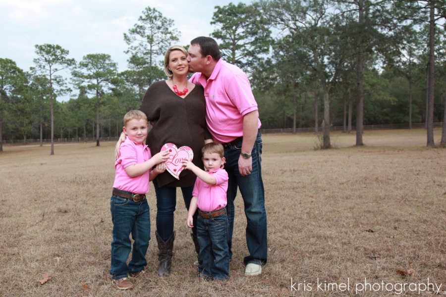 family portraits Tallahassee, Kris Kimel Photography, Amanda Meeks, Jimmy Meeks, Maternity portraits Tallahassee