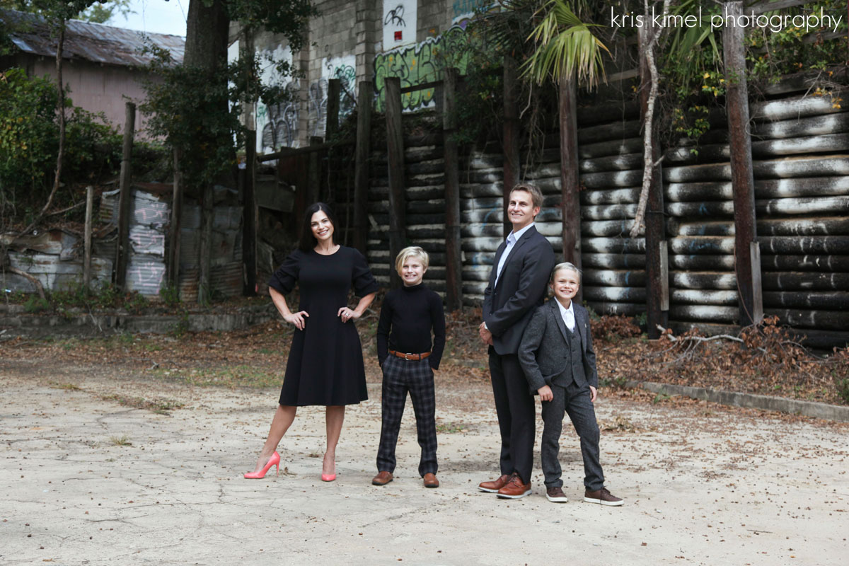 holiday family portraits in All Saints neighborhood in Tallahassee, FL